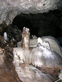 Stáří a vznik Ochozské jeskyně z jejího výzkumu-druhá část.