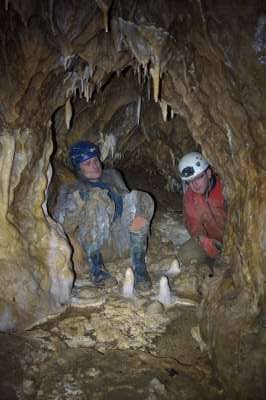 Objevy v jeskyni v Sokole