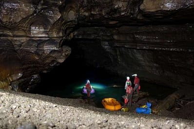 Slovinsko – Expedice Kačna jama – Reka exploration 2017
