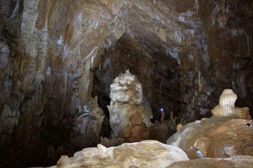 Jeskyně Medvedjak
