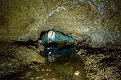 Odhodlaný Alda v Bábině jeskyni