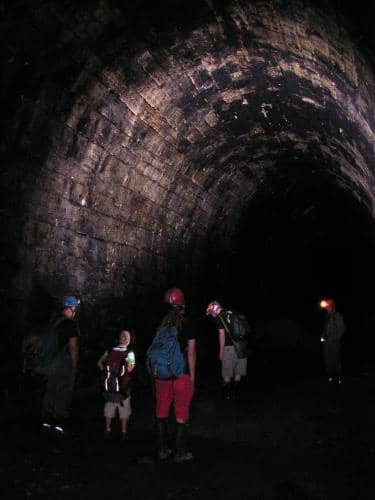 Starý železniční tunel u Kraľovan