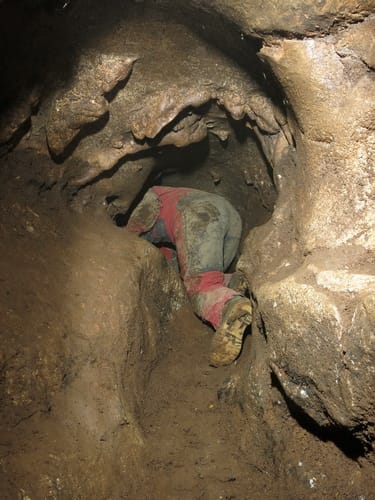jaskyňa Pasca, objevná chodbička k propasti